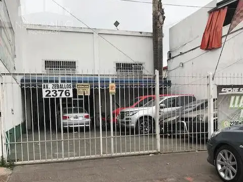 Local en Venta en Castelar, USD 550.000