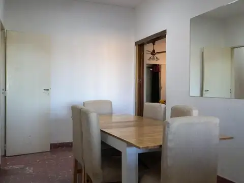 Depto Tipo Casa en Venta de 5 ambientes