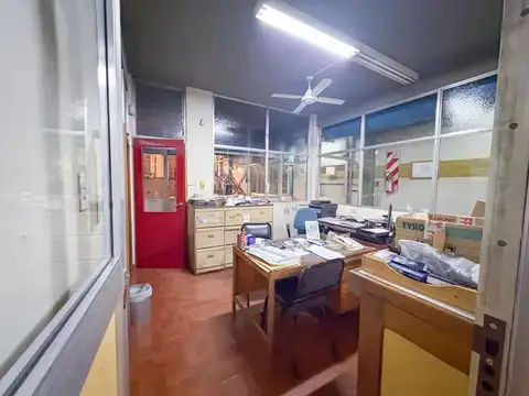 Galpon en Venta 20  mts Frente