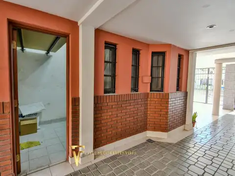 Depto Tipo Casa en Venta de 4 ambientes