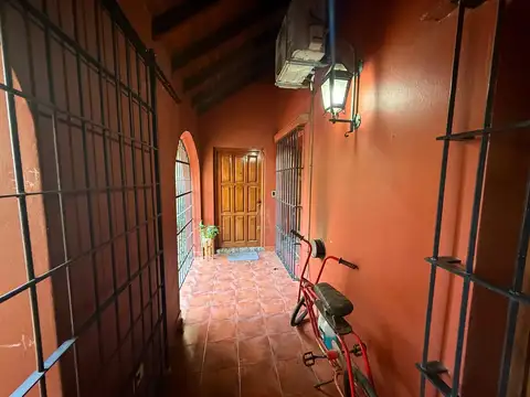 Casa en Venta en General San Martin, USD 220.000