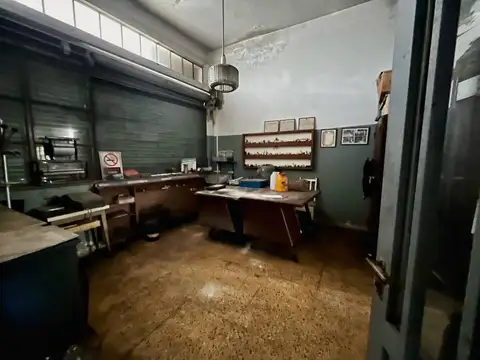 Galpon en Venta en Valentin Alsina, USD 90.000