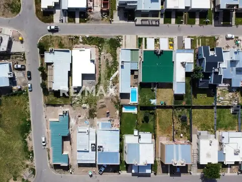 Venta - Casa 4 dormi - Fincas Costa Serena UF18