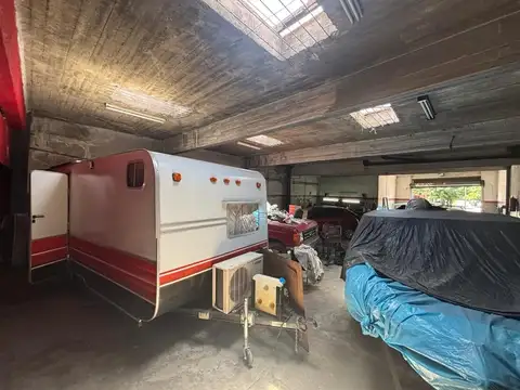 Av Almirante Brown 3715