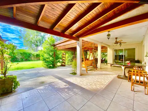 APTO CREDITO - CASA EN VENTA | FINCAS DEL LAGO, ING. MASCHWITZ.