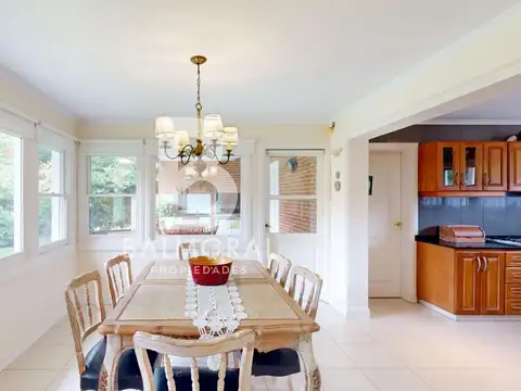 Casa en Alquiler - Zona: Golf Viejo / REF: 8766