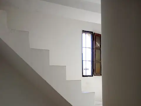 Casa en Venta en Luis Agote, USD 135.000