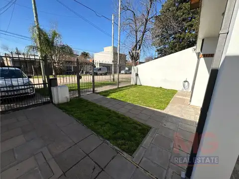 Venta de Casa   un extra - Ituzaingó