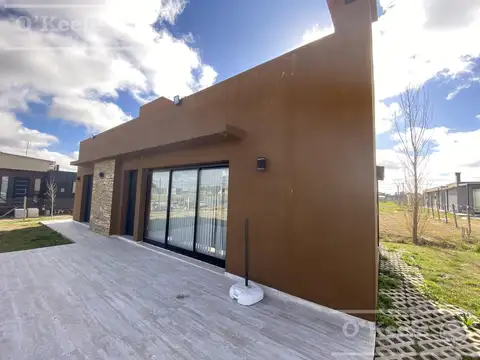 Quincho en venta  Barrio Las Calandrias  lote 14 MZ 21A