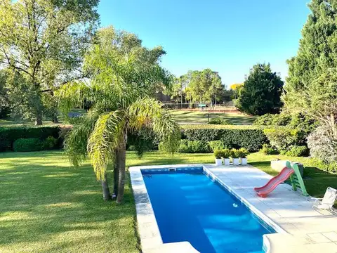 Casa en Venta de 4 dormitorios