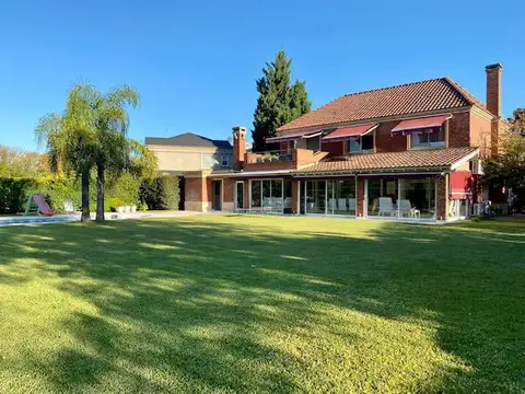 Casa - Ayres de Pilar