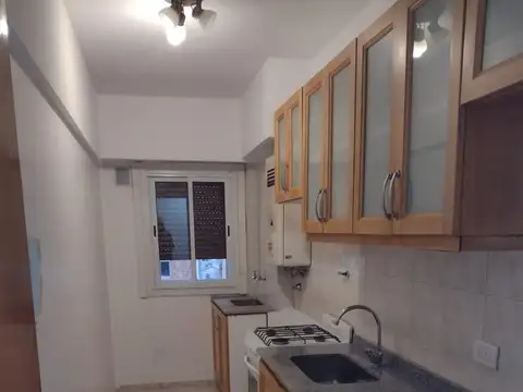 Departamento en Alquiler en Villa Ballester, $ 650.000
