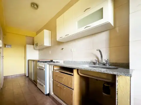 Departamento 4 ambientes con 1 baño