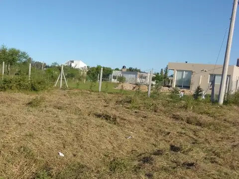 RUTA 1 - KM 4,5 - VILLA CALIFORNIA