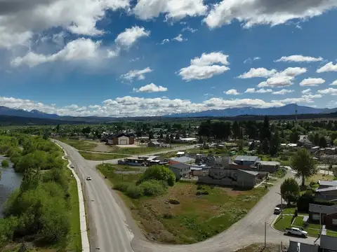 Terrenos con vista al Cordón Situación