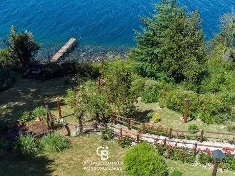 Oportunidad casa en venta con acceso a costa de lago Villa Campanario Bariloche