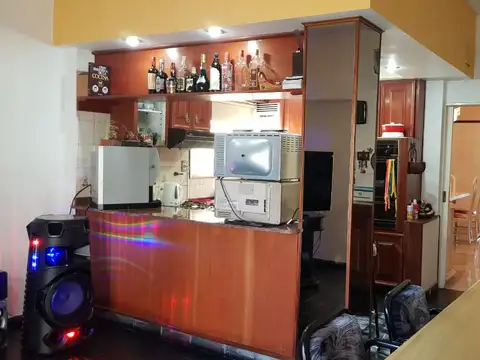 Casa multifamiliar s/ lote 7,50 x 64 Mts. 360 m2 Cubiertos. Garage - 3 Dormitorios - Loft - Parque