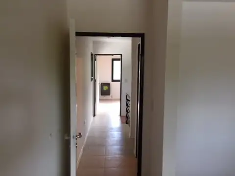 Excelente Duplex en Del Viso con excelente acceso