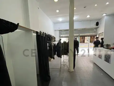 Local en Alquiler en Monserrat, USD 999