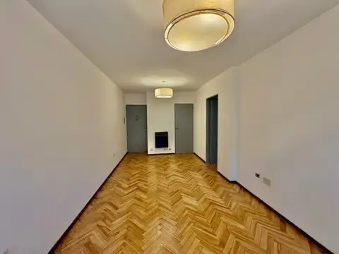 Balcarce 546 , Piso 2