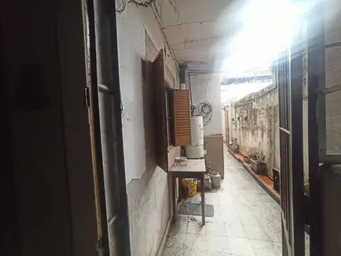 Depto Tipo Casa en Venta en Banfield, USD 64.000