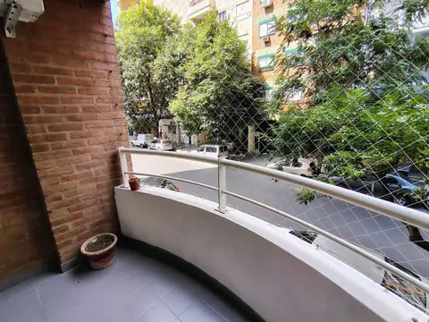 ALQUILER DEPARTAMENTO 3 AMBIENTES AL FRENTE CON BALCON PATIO Y COCHERA EN NUÑEZ