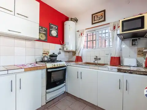 VENTA PH 3 AMBIENTES C/PATIO /PARRILLA BERAZATEGUI