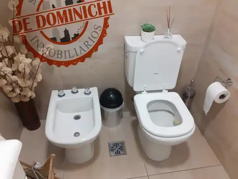 Vendemos departamento 3 dormitorios Vista la Parana Cochera