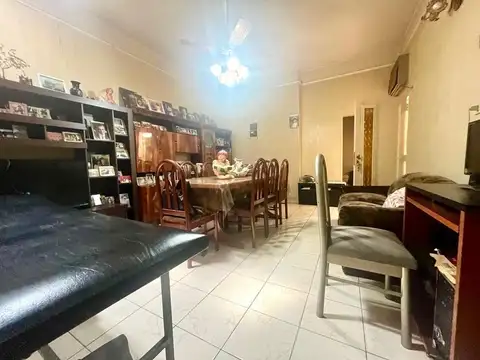 Casa en Venta en Mataderos, USD 210.000