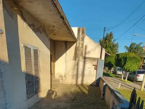 Monseñor Marcon  al 600