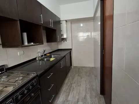 Dto. 3 amb con cochera en Lomas centro OPORTUNIDAD