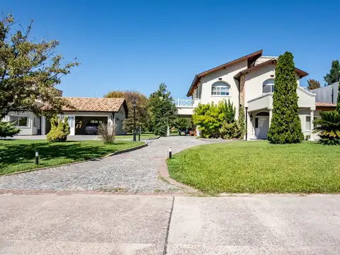 Casa en Venta de 6 dormitorios