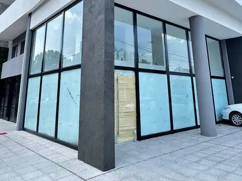 Local en Alquiler en Barrio Parque San Martin, $ 2.800.000