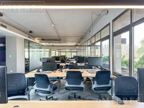 Oficina en Alquiler en Lomas de San Isidro, USD 6.000