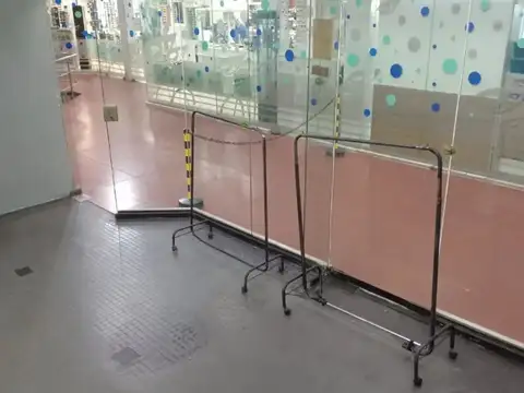 Local comercial en venta ubicado en San Miguel.