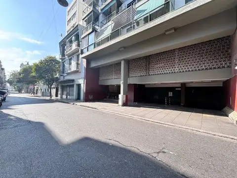 VENTA COCHERA SAN TELMO