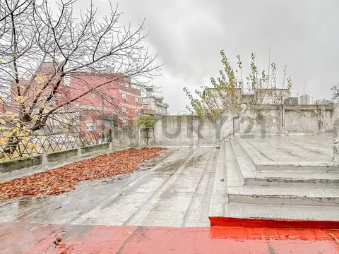 CASA para Oficinas o Consultorios - a reciclar