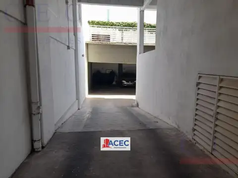 Alquiler - Cochera - España y Hospitales