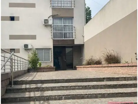 Avenida Rivadavia 21800, Piso 3