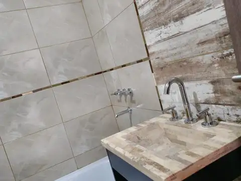 Departamento en Venta en Villa Luzuriaga, USD 43.000