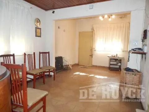 Casa en Venta en Ezpeleta Este, USD 69.500