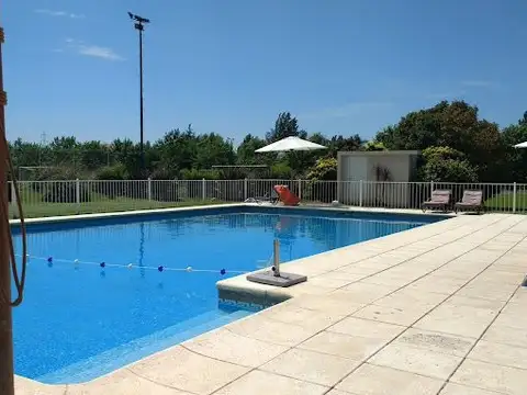 Casa en Venta en Moreno, USD 280.000