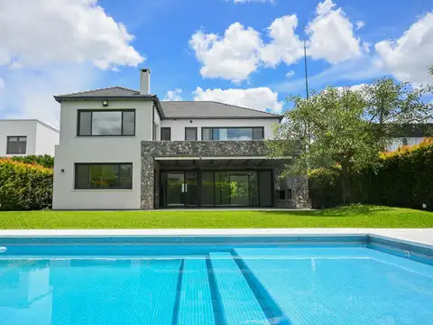 Casa en venta de 3 dormitorios en Las Liebres Pilar