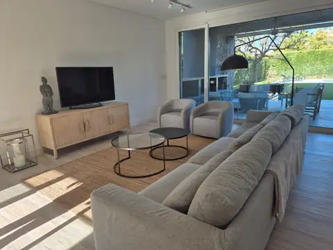 Casa en Venta en Las Liebres, USD 698.000