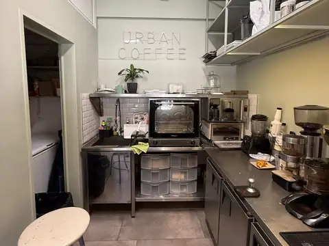 Av Maipu 3500, Olivos