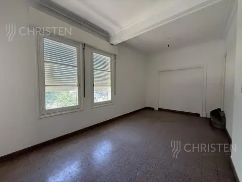 Depto Tipo Casa en Alquiler 50 años