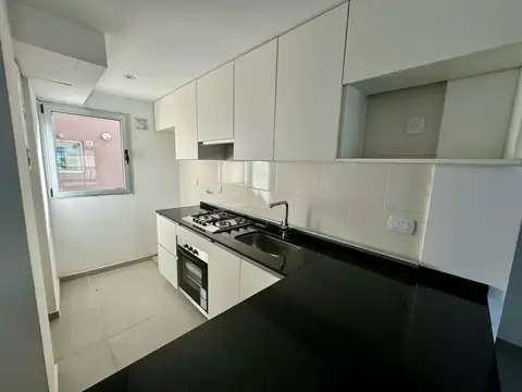Excelente dpto de categoría de 3 ambientes al frente a estrenar, con amenities y cochera cubierta