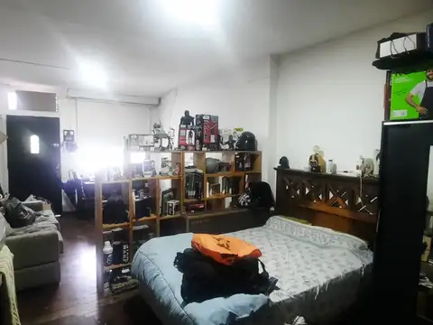 Departamento tipo casa en Monoambiente Ent Ind Planta Baja