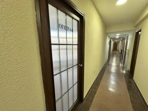 Oficina en Venta 60 años