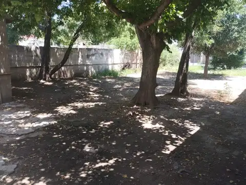 EN VENTA LOTE IDEAL INVERSOR + CASA A REFACCIONAR